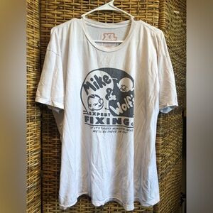 Novelty T- Shirt Great Graphic!